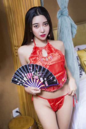 男女吻胸做爰摸下身猛烈动漫小说_高清蓝光在线观看