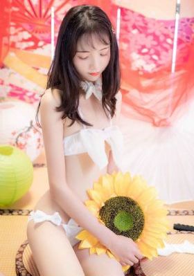 女学生的沙龙室3中文字幕_DVD高清免费观看